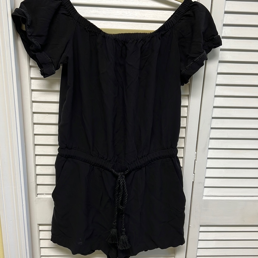 Ann Taylor- Loft- Rayon Black Romper - XXS Petite